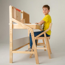 Детский стол и стул для малыша